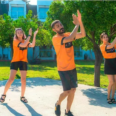 Hotel Omorfi Garden Kemer